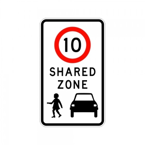 Shared Zone __km 450 x 750 mm Aluminium Red and Black on C1w White R4-4 Td1 Hole